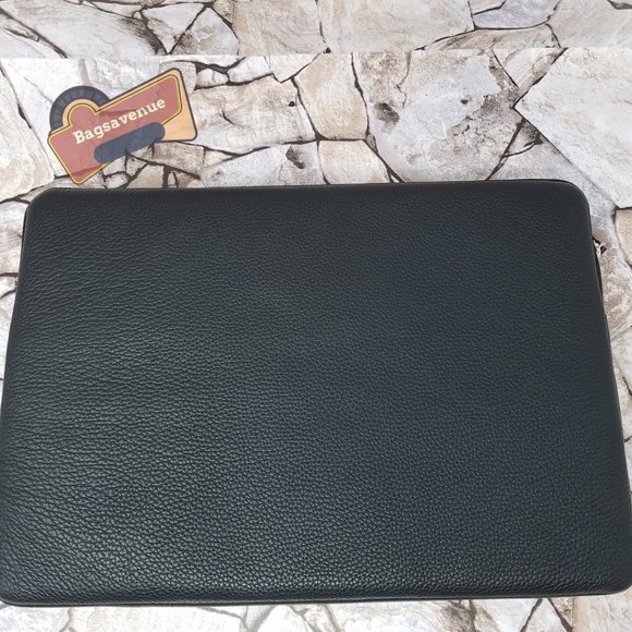 kate spade Bags Nwt Sienne Logo Laptop Sleeve Case Bag Pebbled